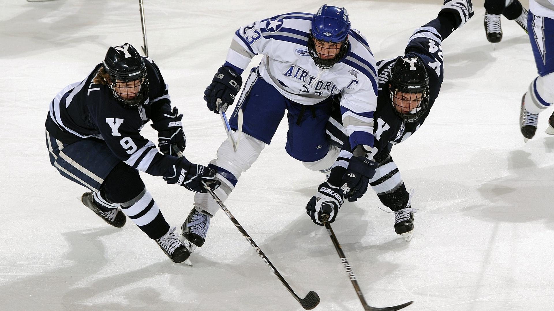 蒂亚戈关键一击改写历史，曼联淘汰美国背后的战术革命